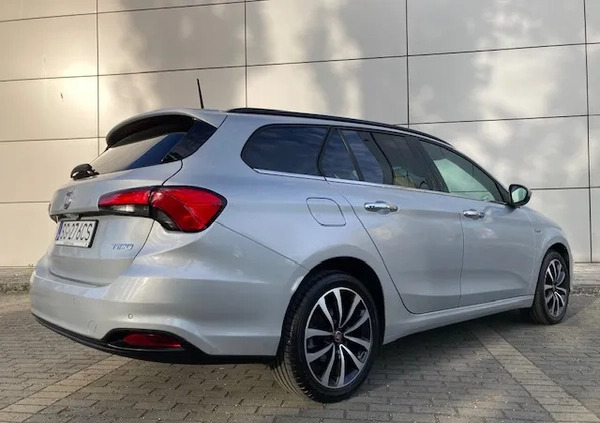 Fiat Tipo cena 45900 przebieg: 103100, rok produkcji 2016 z Katowice małe 326